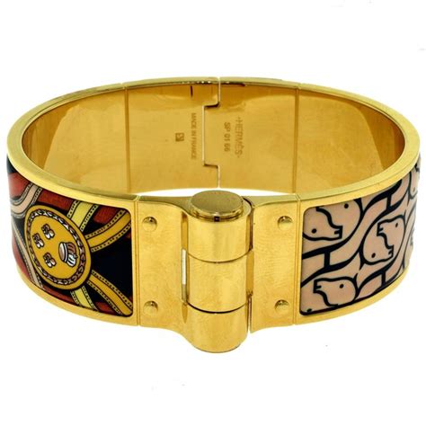 bracelet hermes cavalcadour|Hermès Cavalcadour Enamel Wide Enamel Bracelet 59.